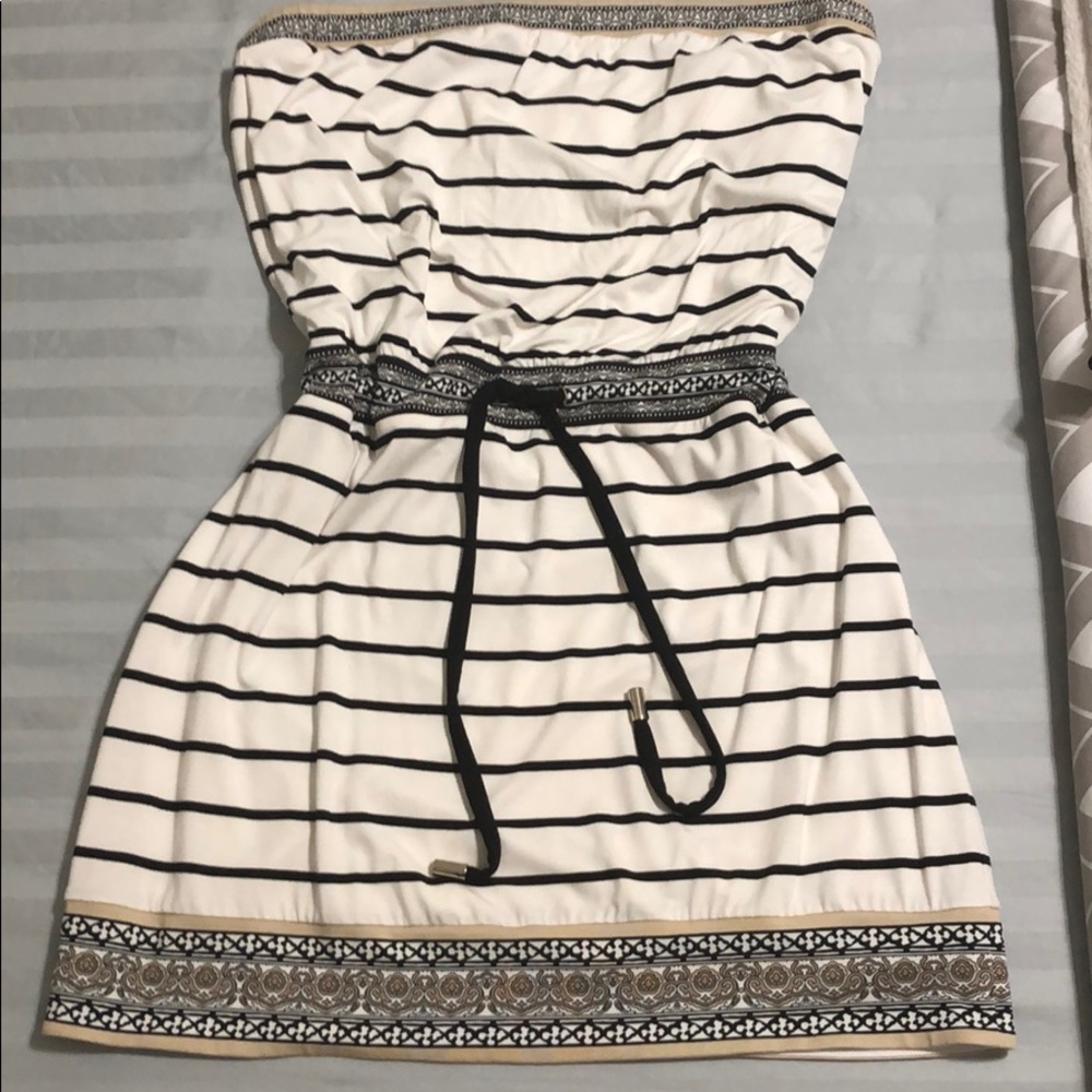 Casual strapless dress